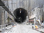 Tunneling into Darkness - Niagara Tunnel Project - courtesy of Stabag AG