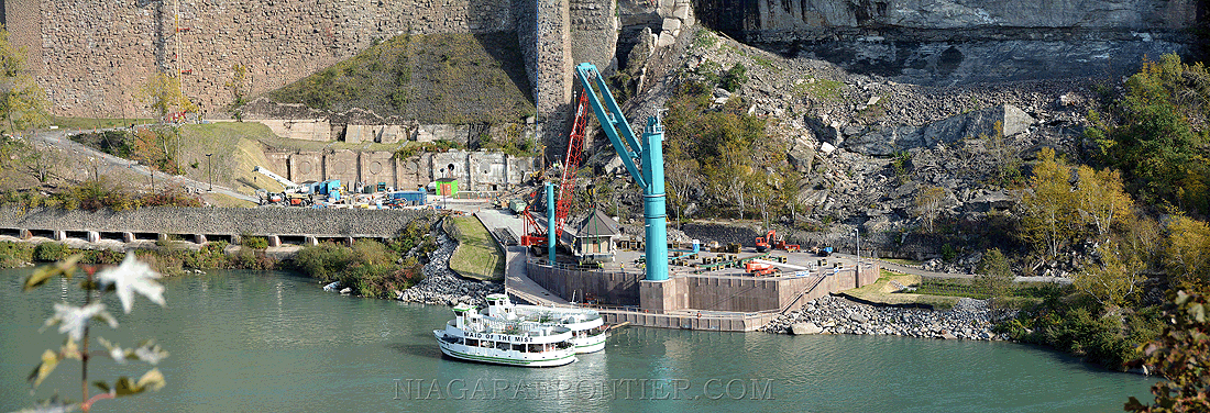 Preparing to lift the Maid of the Mist boats onto winter dry-docks