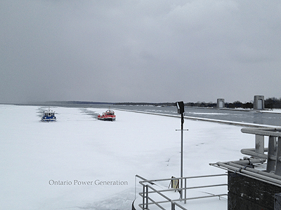 Niagara Queen II & William H. Latham Ice Breakers - Janaury 2014