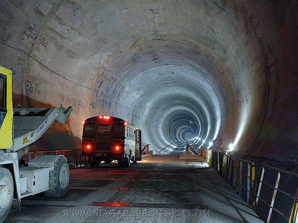 Inside the Niagara Tunnel at 4000 meters