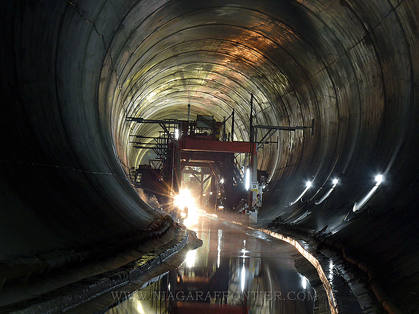 Grout vehicle assembly at 8000 meters