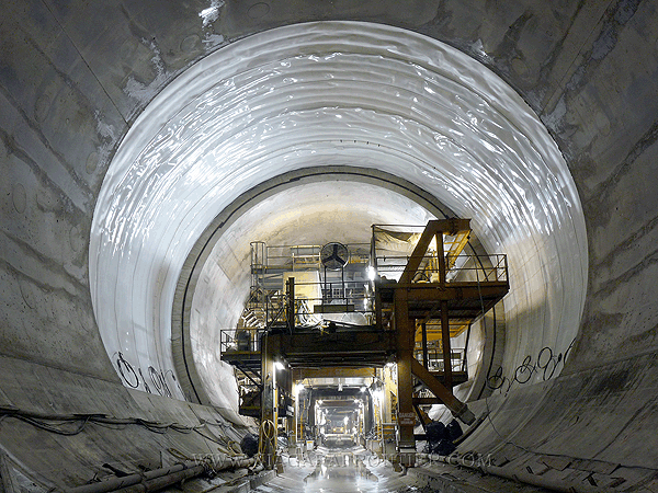 Niagara Tunnel Arch Forms 