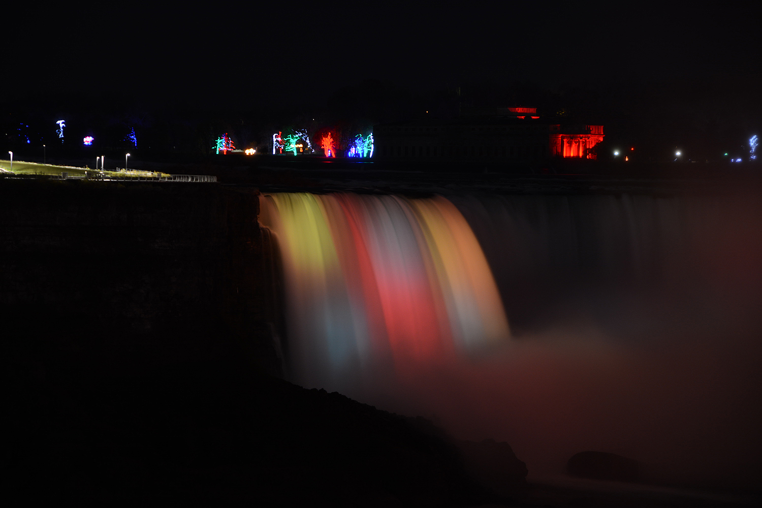Niagara Falls -The Illumination Lights